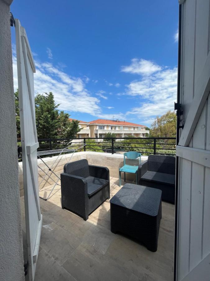 Appartement 4 Personnes, Aeroport Marseille Marignane Exteriér fotografie