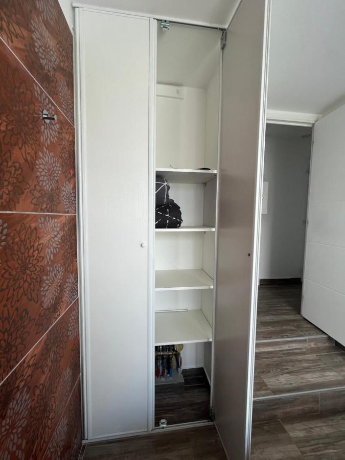 Appartement 4 Personnes, Aeroport Marseille Marignane Exteriér fotografie